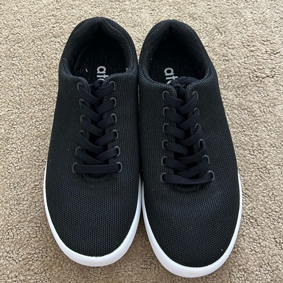 Atoms Model 000 - Picture 4 of 8